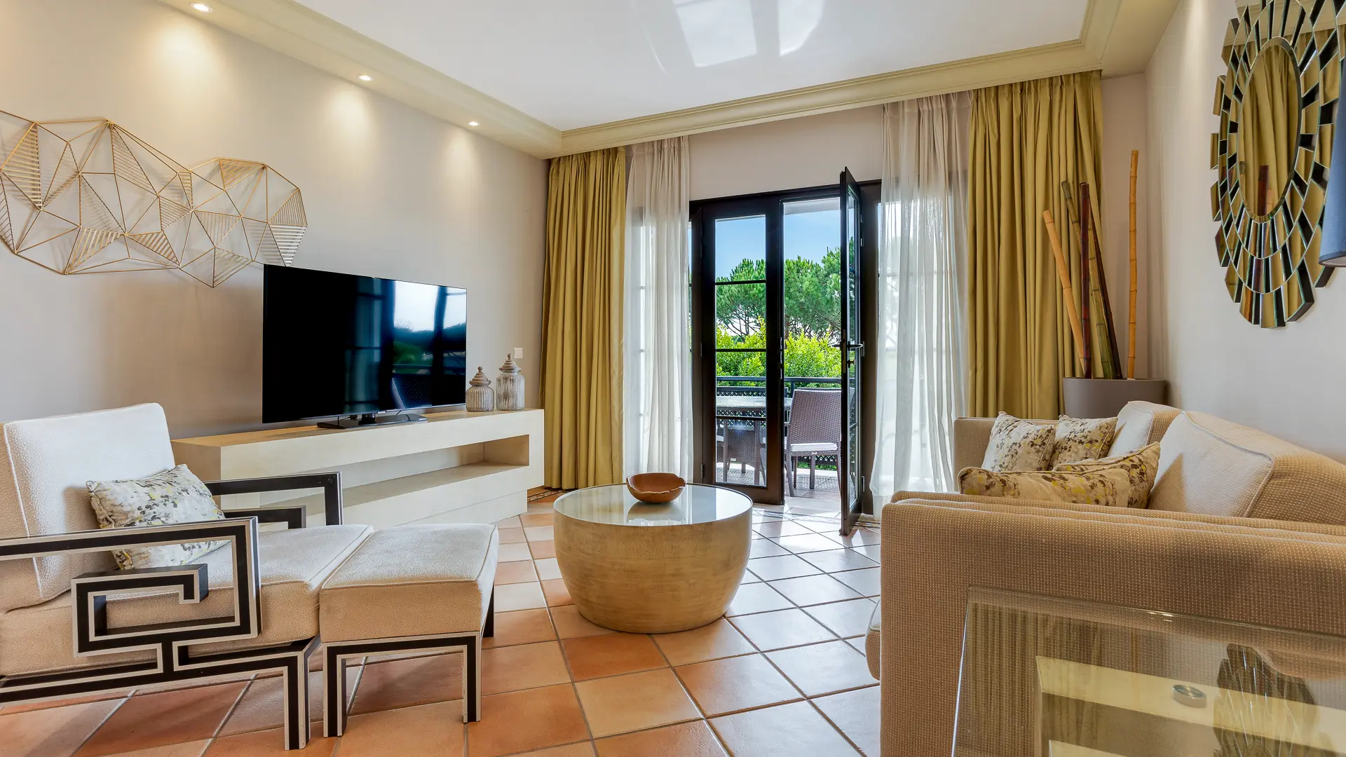 T2-Pine-Cliffs-Suites-3